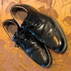 Classy, comfy black wingtip Oxfords